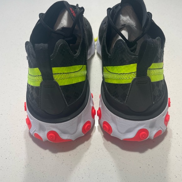 Nike React Element 55 Running Shoes - Picture 4 of 5